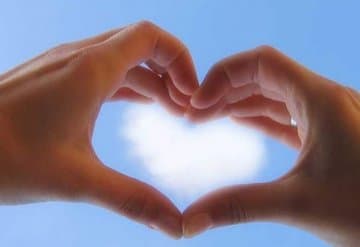 Как празднуют день благотворительности в мире