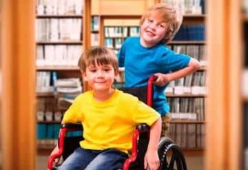 Зачем нужна помощь детям-инвалидам