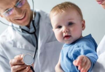 У кого попросить деньги на лечение за границей