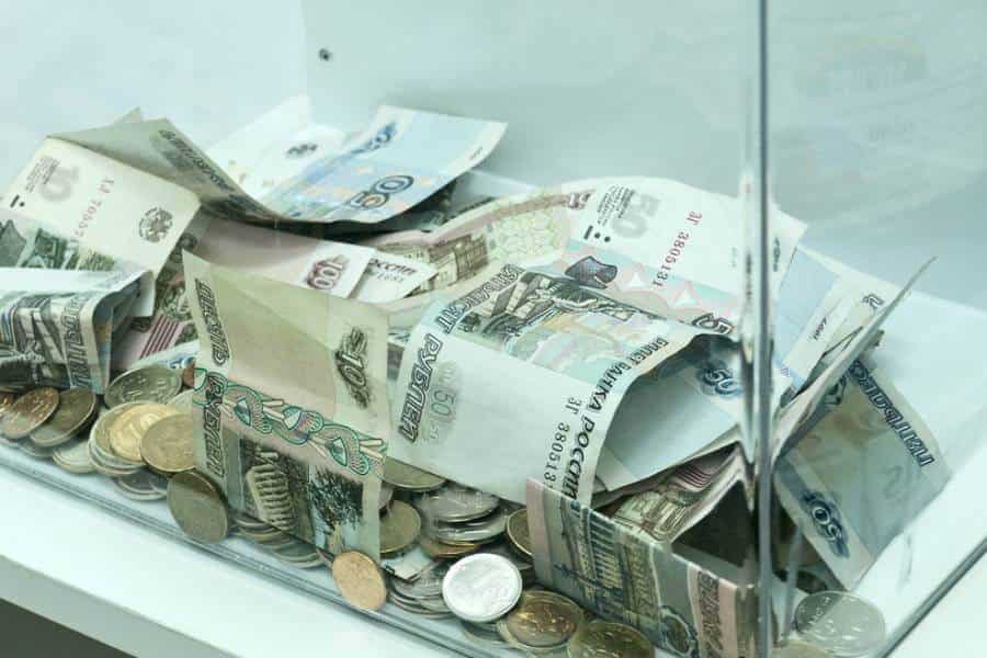 Пожертвование в России