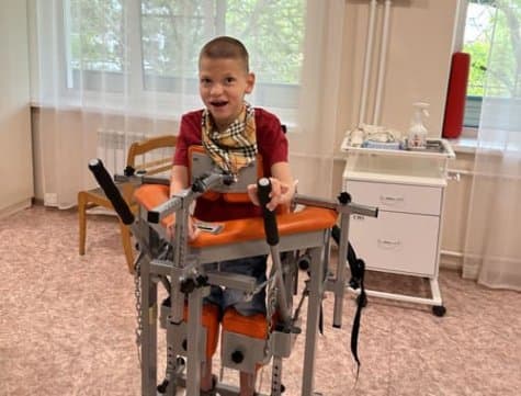 Карташов Владислав прошел курс реабилитации в детском клиническом санатории