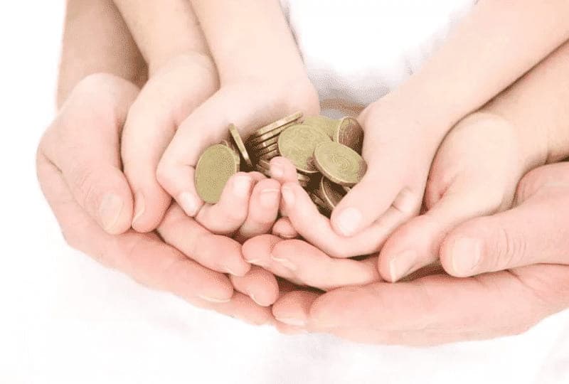 Помощь малоимущим