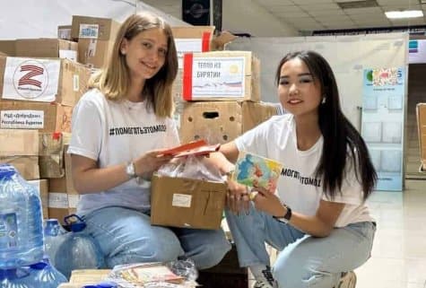 Благотворительность — кому и как помогать