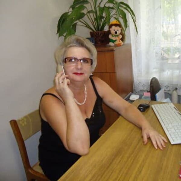 Анна Никифорова