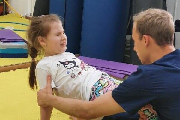 Саша страдает…  Нужна операция. Помогите!