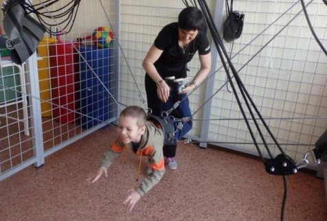 Угуль-терапия. Что это такое и зачем нужна детям с ДЦП