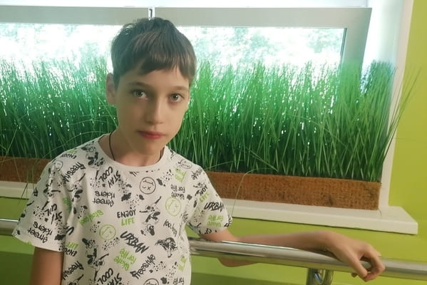 Реабилитация в АНО «Радость моя» для Тихонова Димы: шаг к здоровью