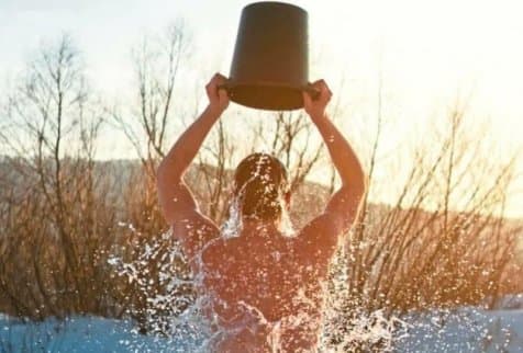 Необычная благотворительность: четыре ярких примера