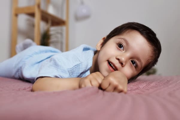 Реабилитация дорогая. А жизнь бесценна! Прими участие в судьбе Богдана!