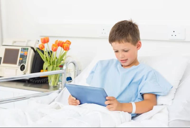 Подростки в больнице